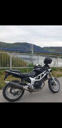 Zadbane Suzuki sv650