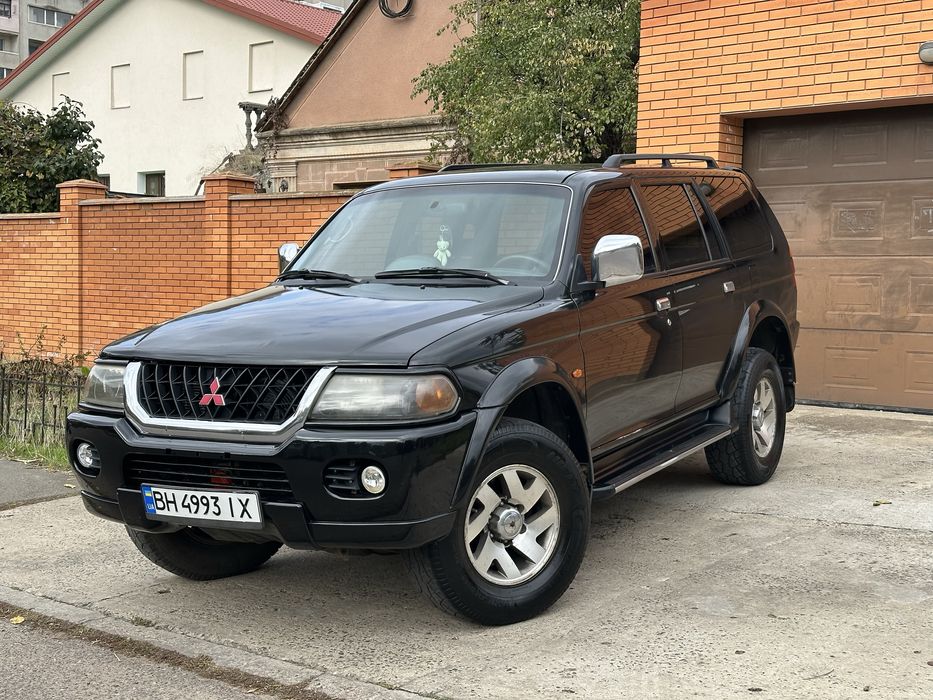 Продам Mitsubishi Pajero Sport на автомате газ/бензин!