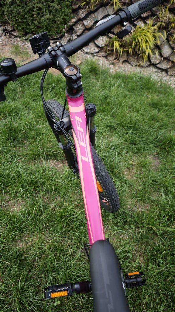 Rower Kross Lea R4 XS różowy czarny pomarańczowy mat