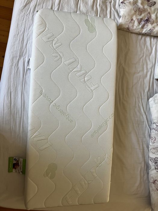 Materac do łóżeczka Fiki Miki 90x40 cm stan idealny