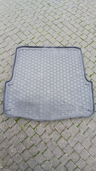 Ковер в багажник Шкода Октавія А5