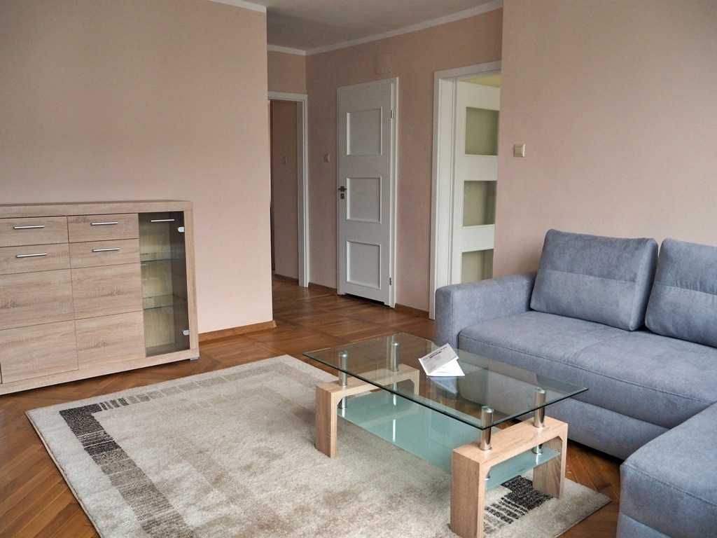 2 pokojowe 46 m2 z balkonem II piętro, ul. Wyspiańskiego