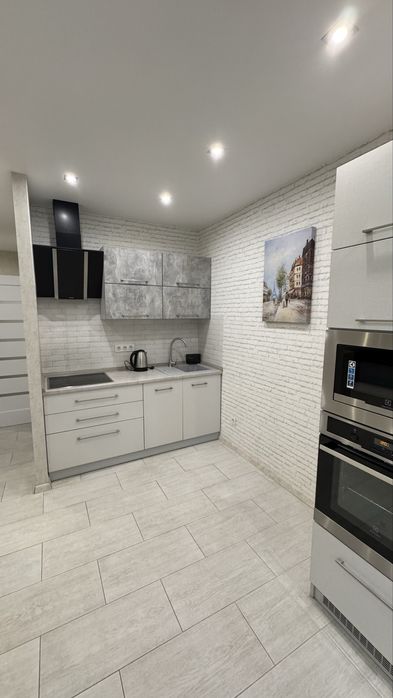 ГЕНЕРАТОР ЖК Вірменська 6 метро Вирлиця оренда квартири Харківська