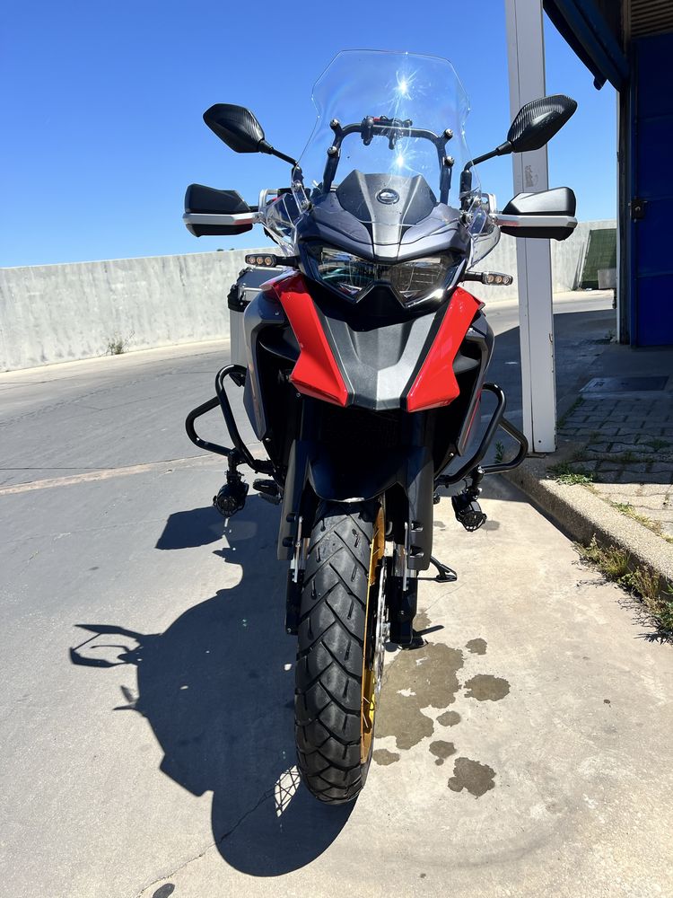 Vendo Qjmotor SRT 550 X