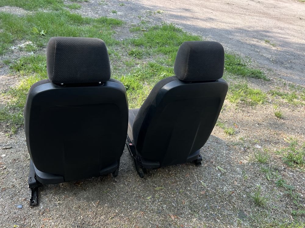 Продам сидение BMW e30,e36,e46. Под перешив.