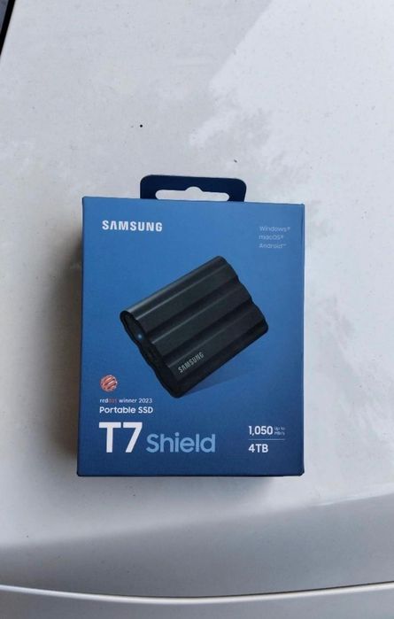 Disco Externo SSD Samsung T7 Shield 4TB