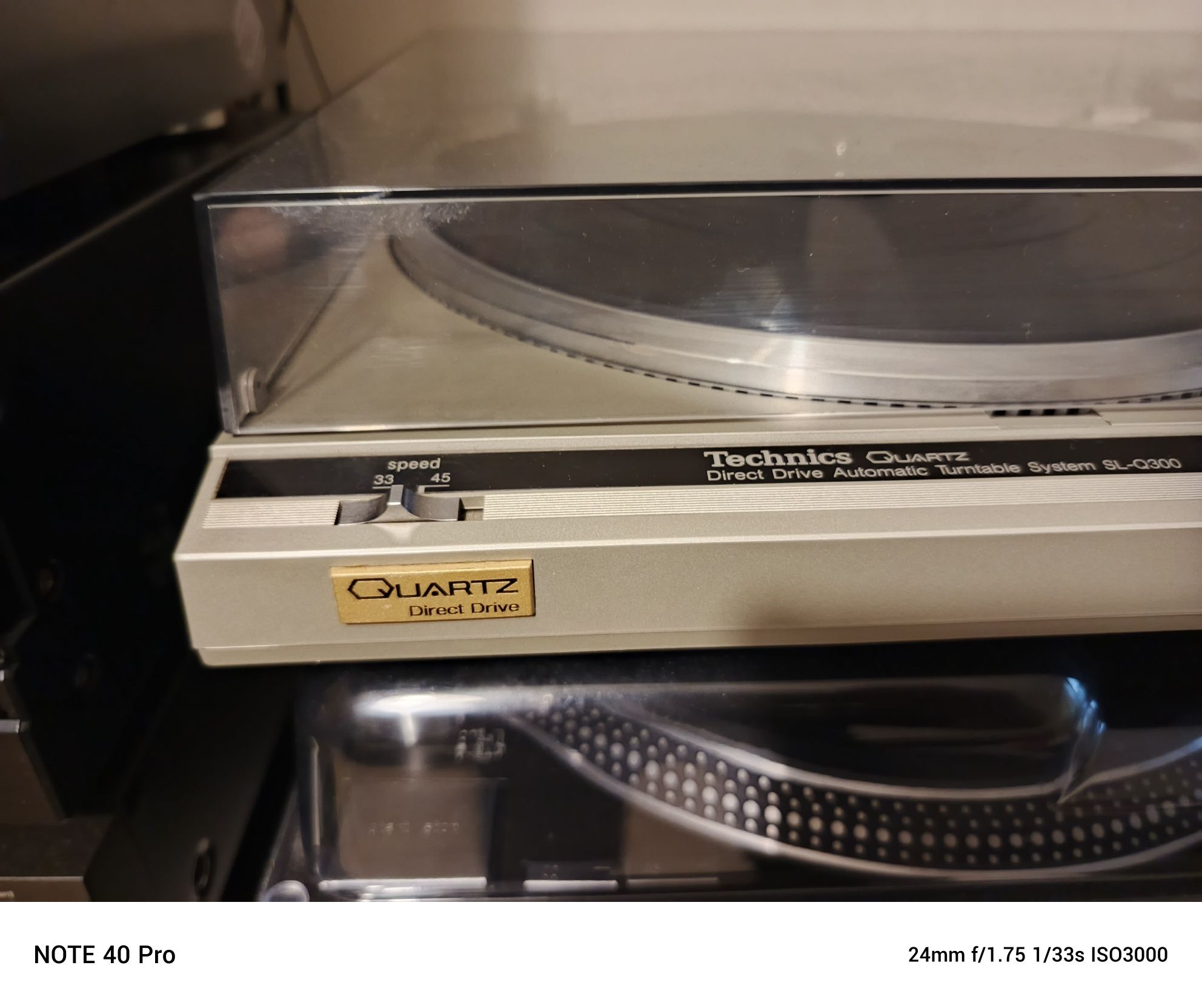Technics gramofon.