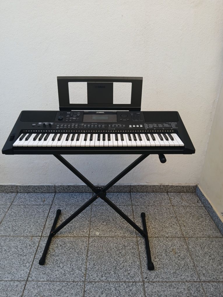 órgão yamaha- PSR-EW410 
-YAMAHA  PSR- EW410
-Como novo