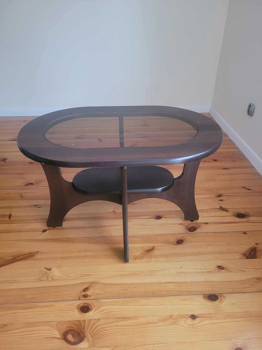 Zestaw stolik kawowy i meblościanka RTV