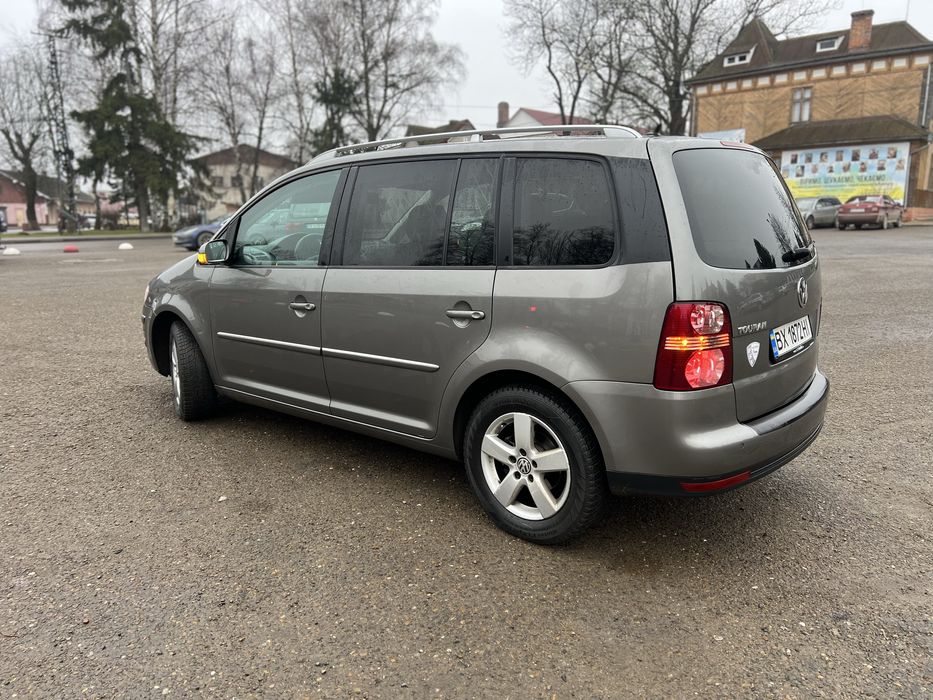 VW Touran 1.9 TDI на АКПП