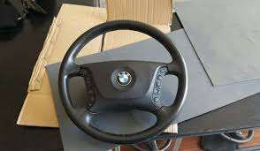 Volante BMW 320D com comandos com airbag