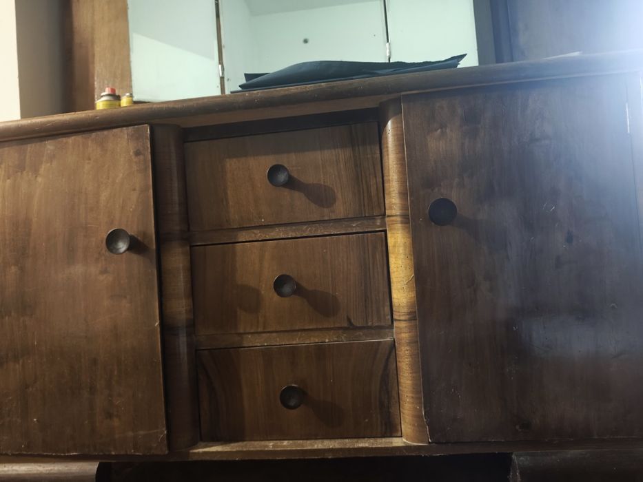 Toaletka, kosmetyczna trzy lustrowa z taboretem