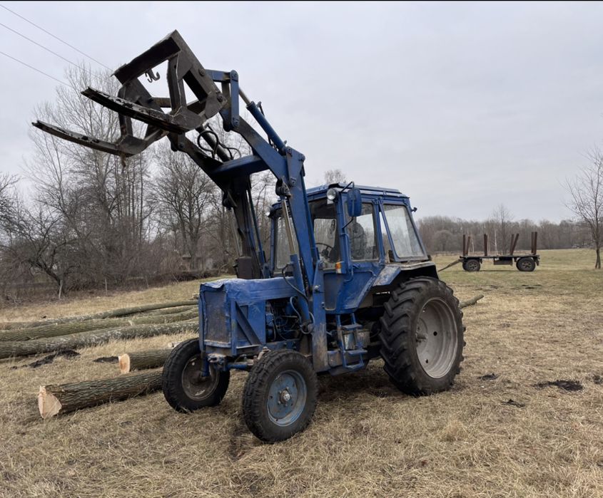 МТЗ 80. Погрузчик. Кун