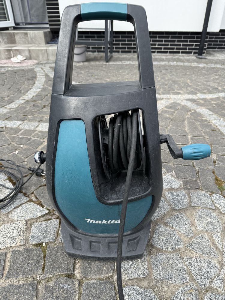 Мийка високого тиску Makita HW11. Мінімийка т