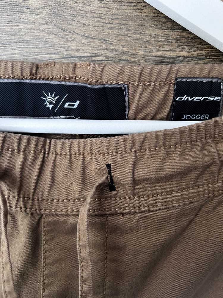 Spodnie  męskie joggers r 38/M