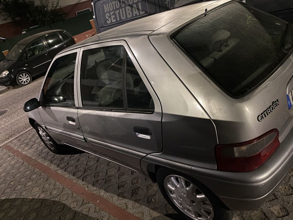 Vendo/troco por carro