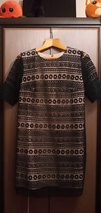 Продам невживані плаття 50роз