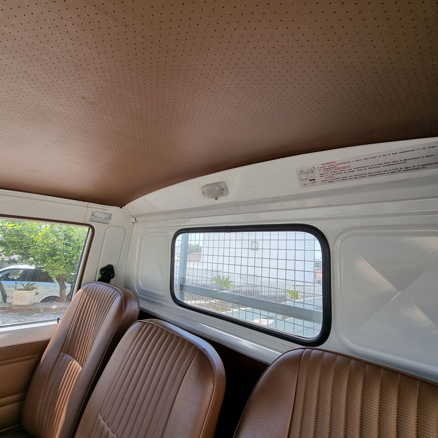Hiace Aberta muito estimada.(Reservada)