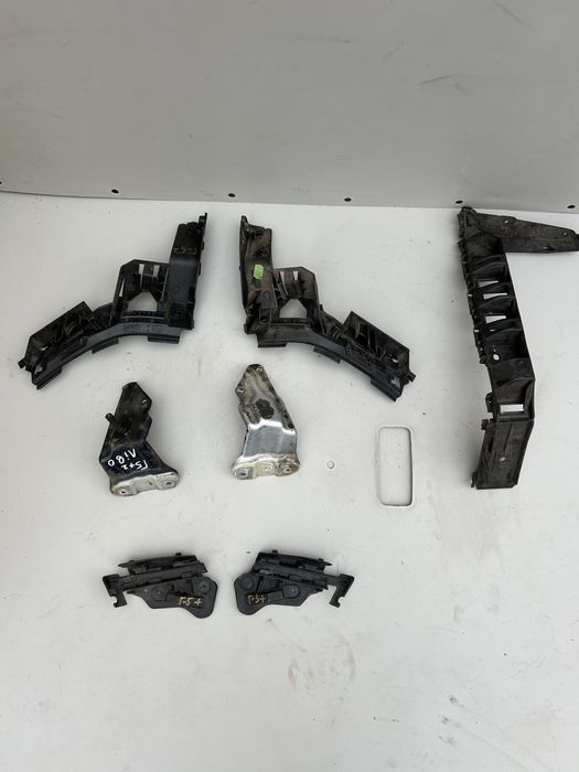 Кріплення бампера VW Golf 5 Jetta 5 Golf 5 + Plus гольф плюс Passat B6