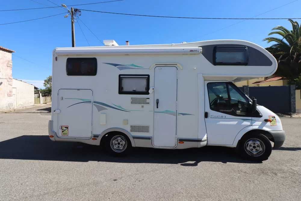 Autocaravana Ford Chausson Flash 01 com motor novo
