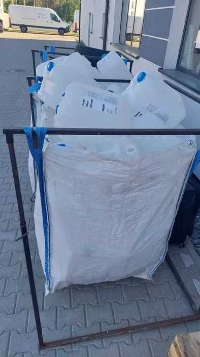 plastikowa bańka , kanister , beczka , pojemnik , zbiornik 20l