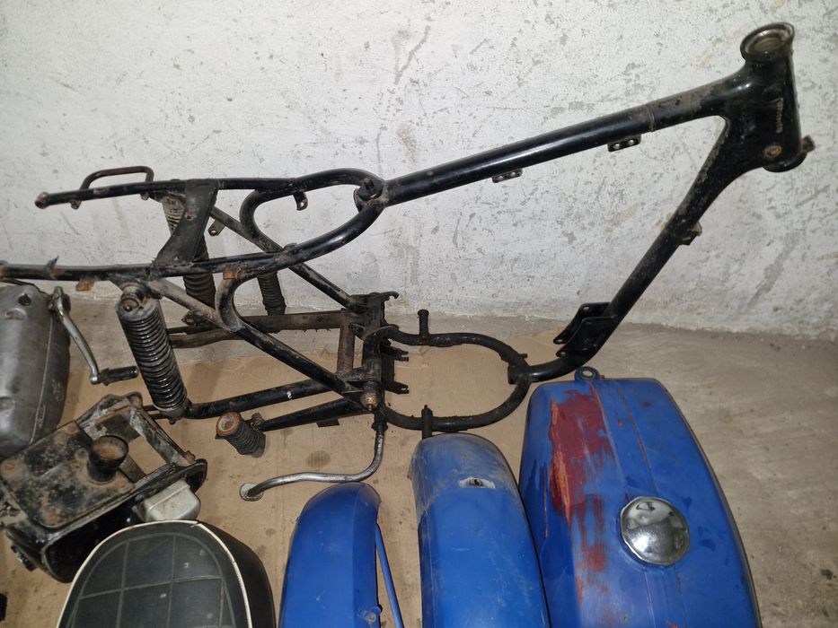 Części jawa CZ 350 cezeta silnik Bak lampa boczki itp