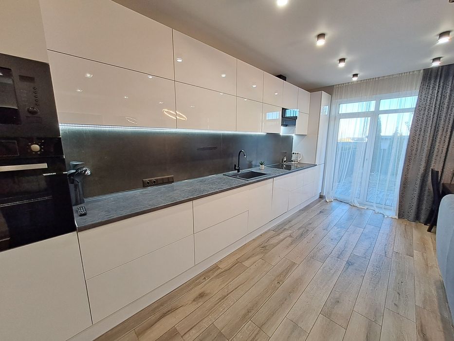 Продаж котеджу в с.Байківці, пров.Б.Хмельницького / Тернопільський р-н