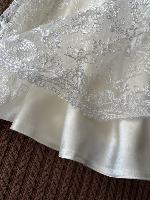 Біла сукня на випускний вечір. Платье плаття