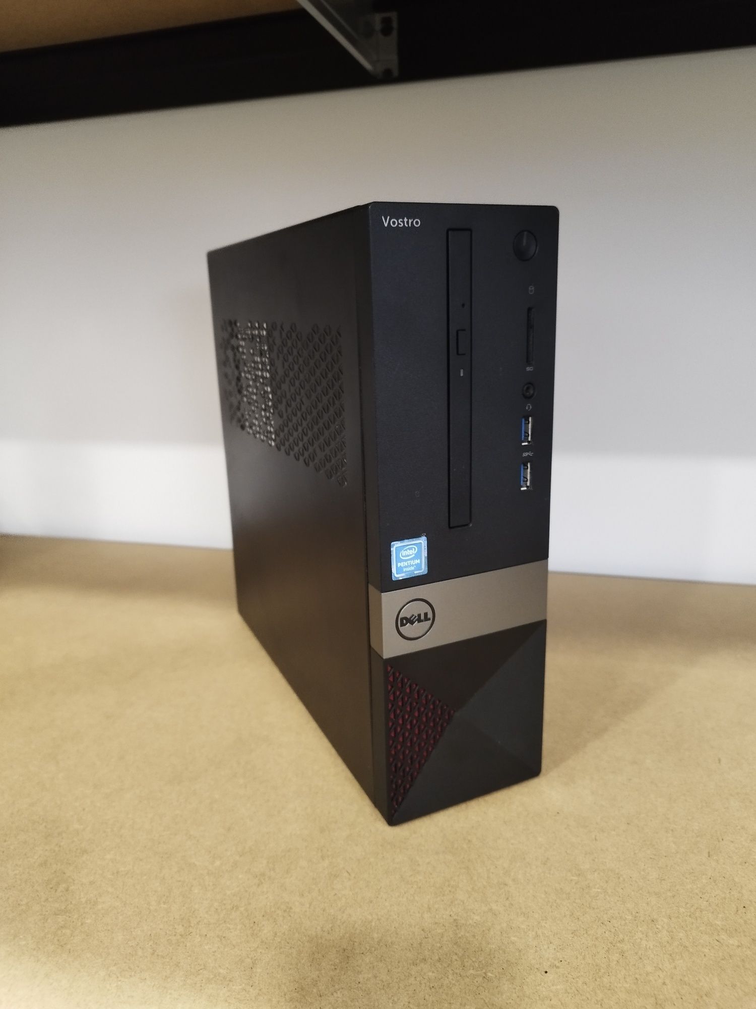 Komputer Dell Vostro 3252 intel pentium N3700 4GB DDR3 500GB WIN10 PRO