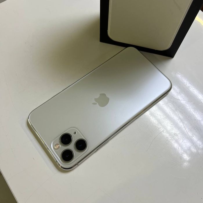 Apple Айфон iPhone 11 Pro Silver білий 64Gb NEVERLOCK