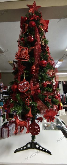 Árvore de natal 180 decorada