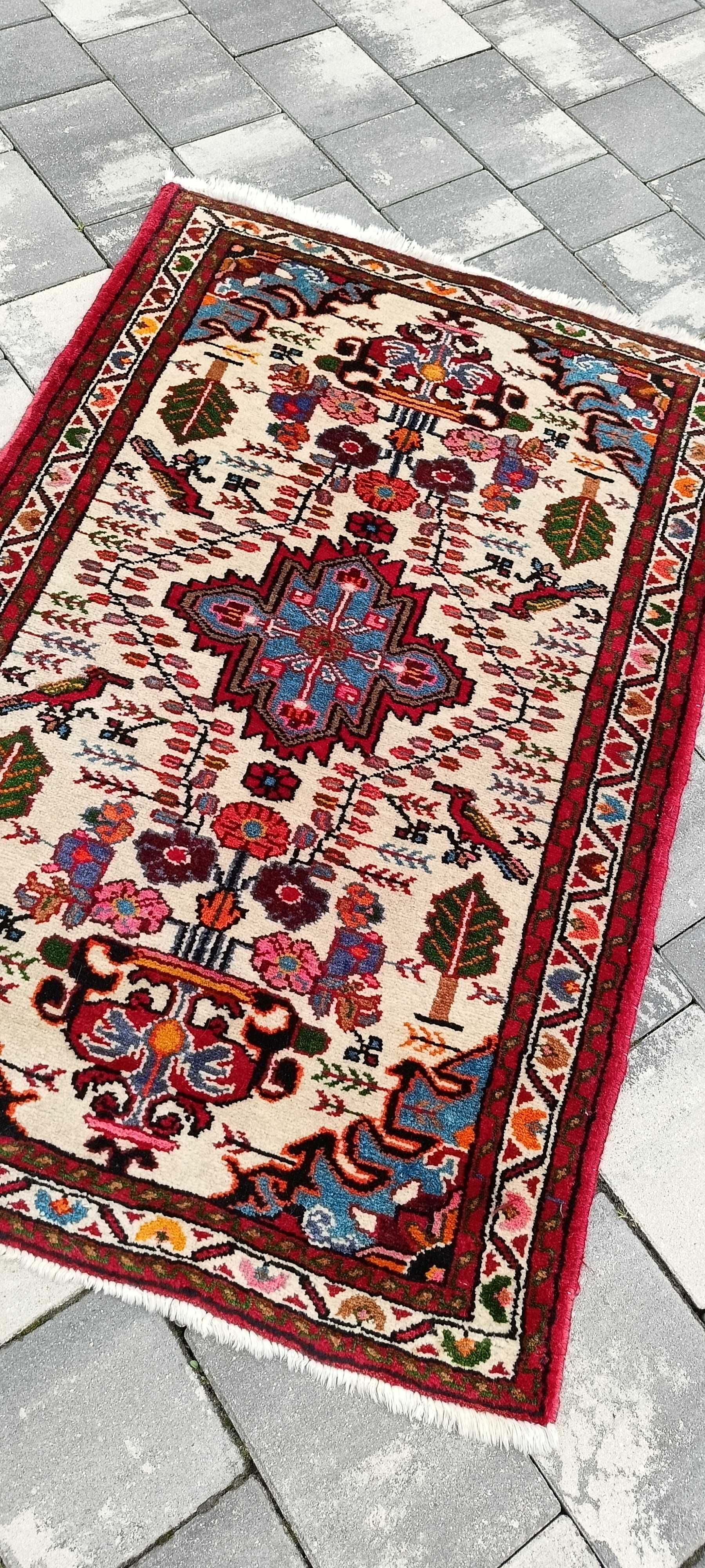 Hamadan dywan wełniany tkany ręcznie 131 x 82 cm wełna