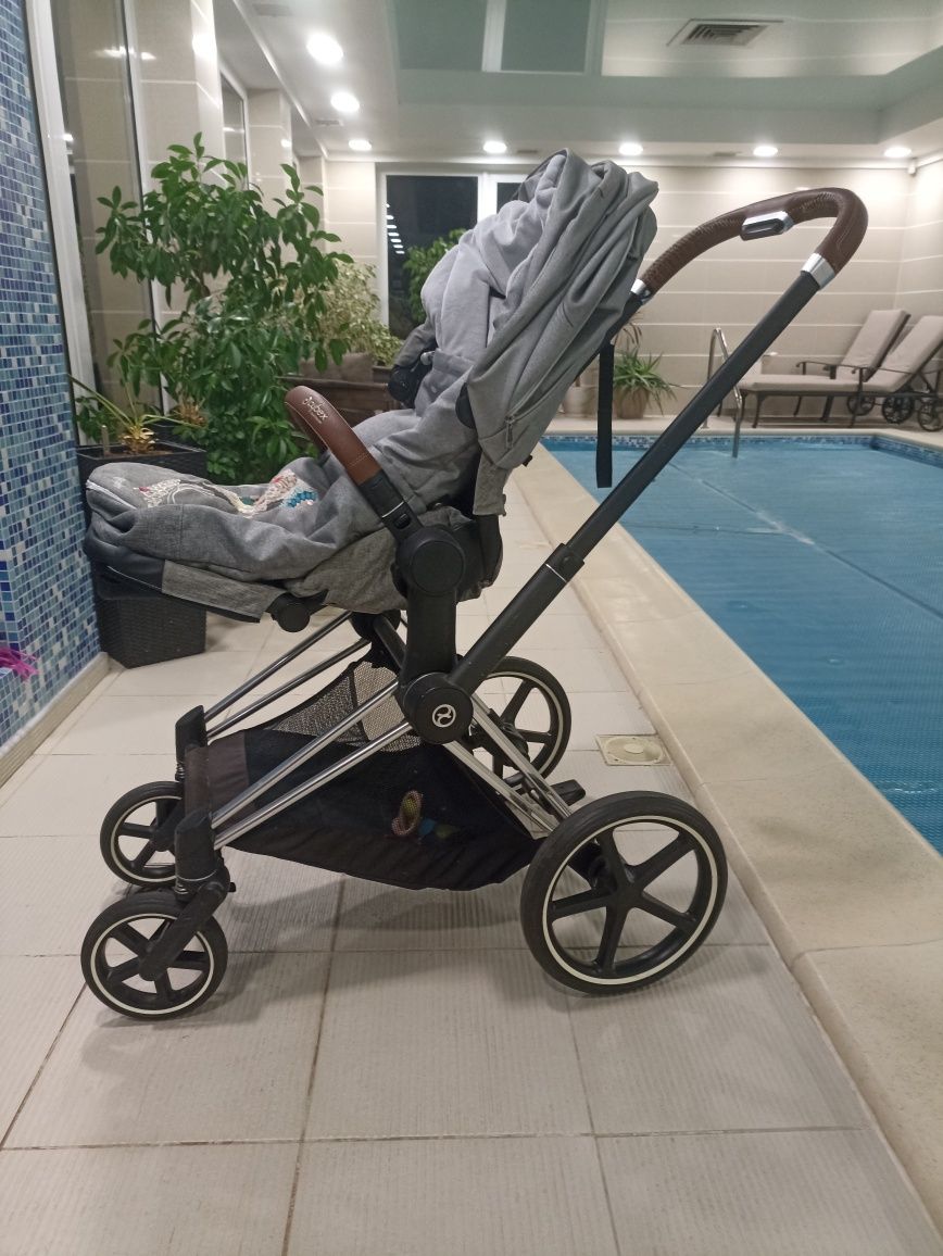 Коляска Cybex Priam  2 в 1 Plus Manhattan Grey