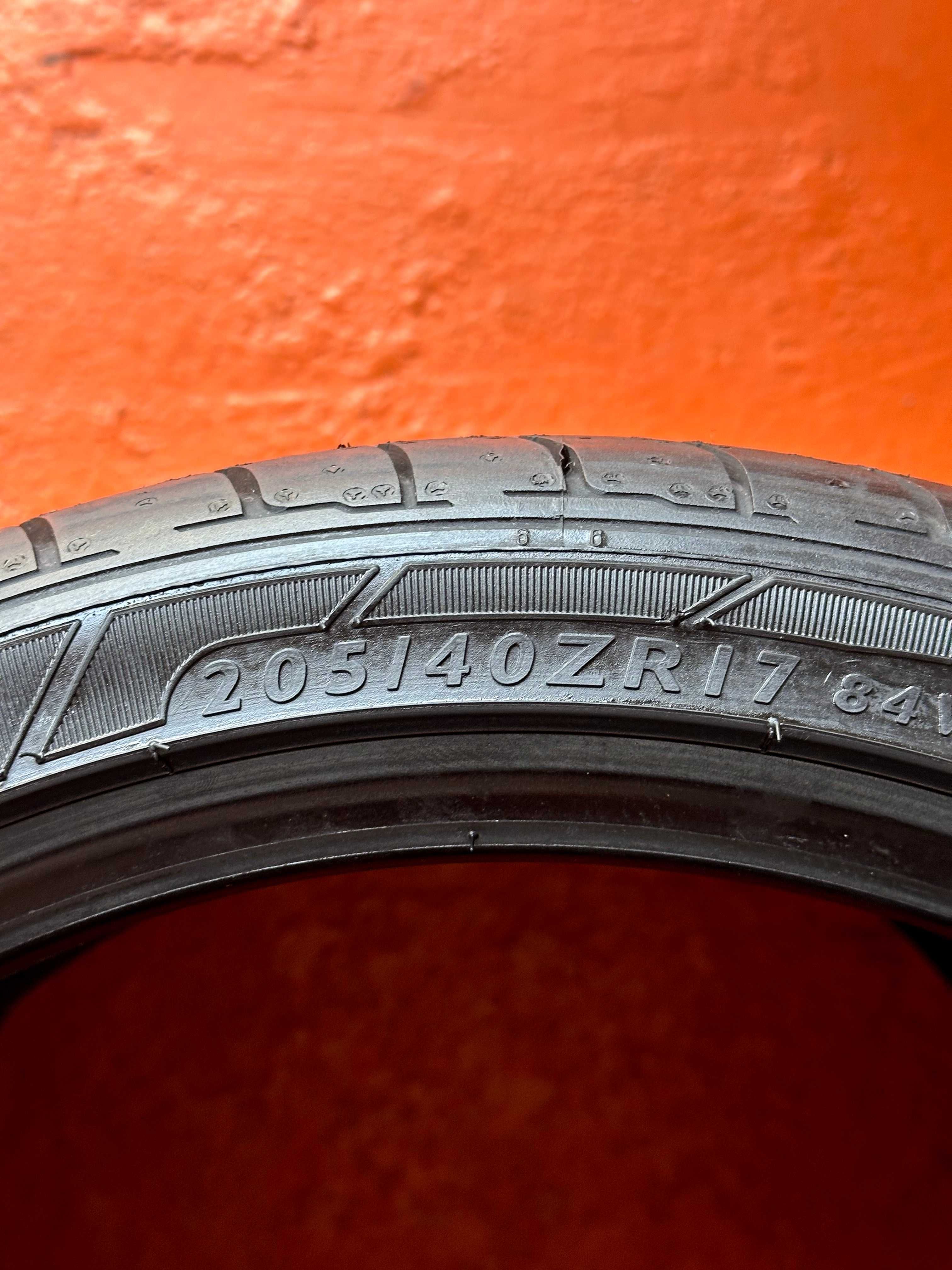Pneus Dunlop Sport Maxx - 205/40/17 - NOVOS