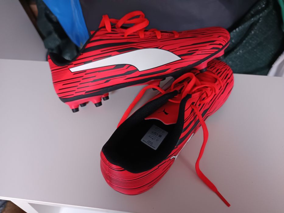 Chuteira de futebol PUMA Rápido III