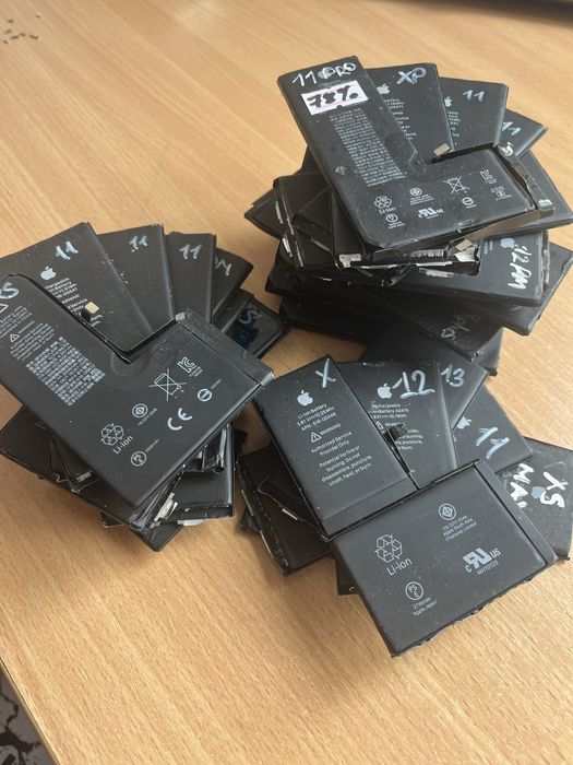 Акумулятори Iphone оригінали. 5-13 айфони