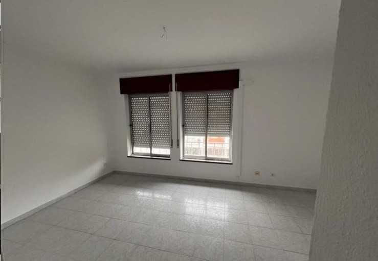 Apartamento para Alugar – Almeirim, Santarém Praceta da Coopeal