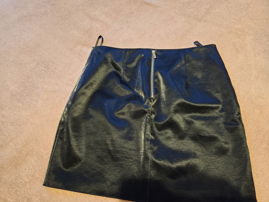 Spódnica MOHITO  r. 38 nowa