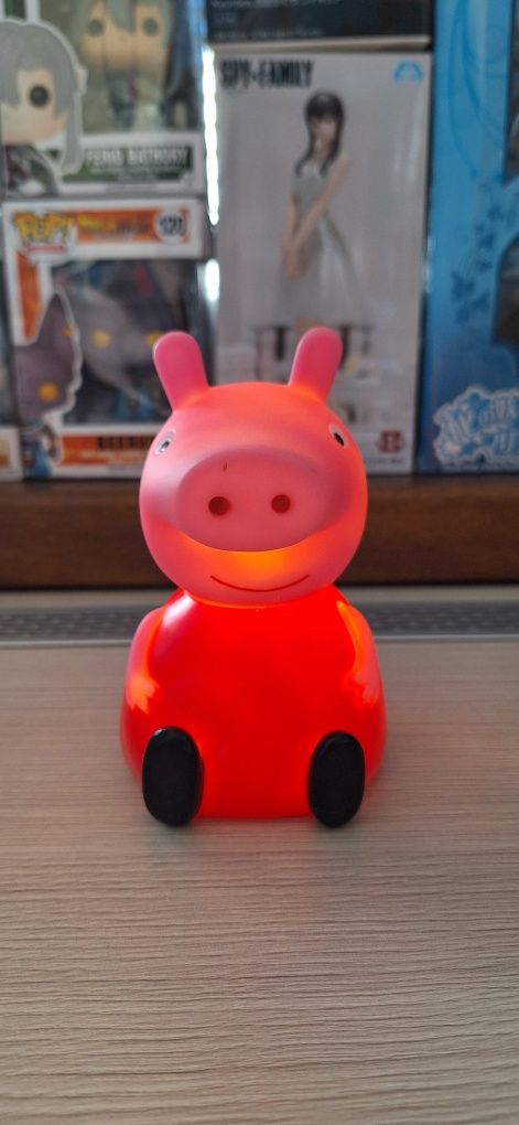 Lampka nocna Świnka Peppa nowa na baterie dla dzieci Peppa Pig