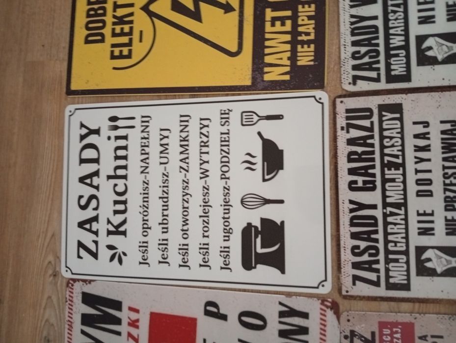 Tablica metalowa do powieszenia Zasady garażu i kuchni 20x30 cm