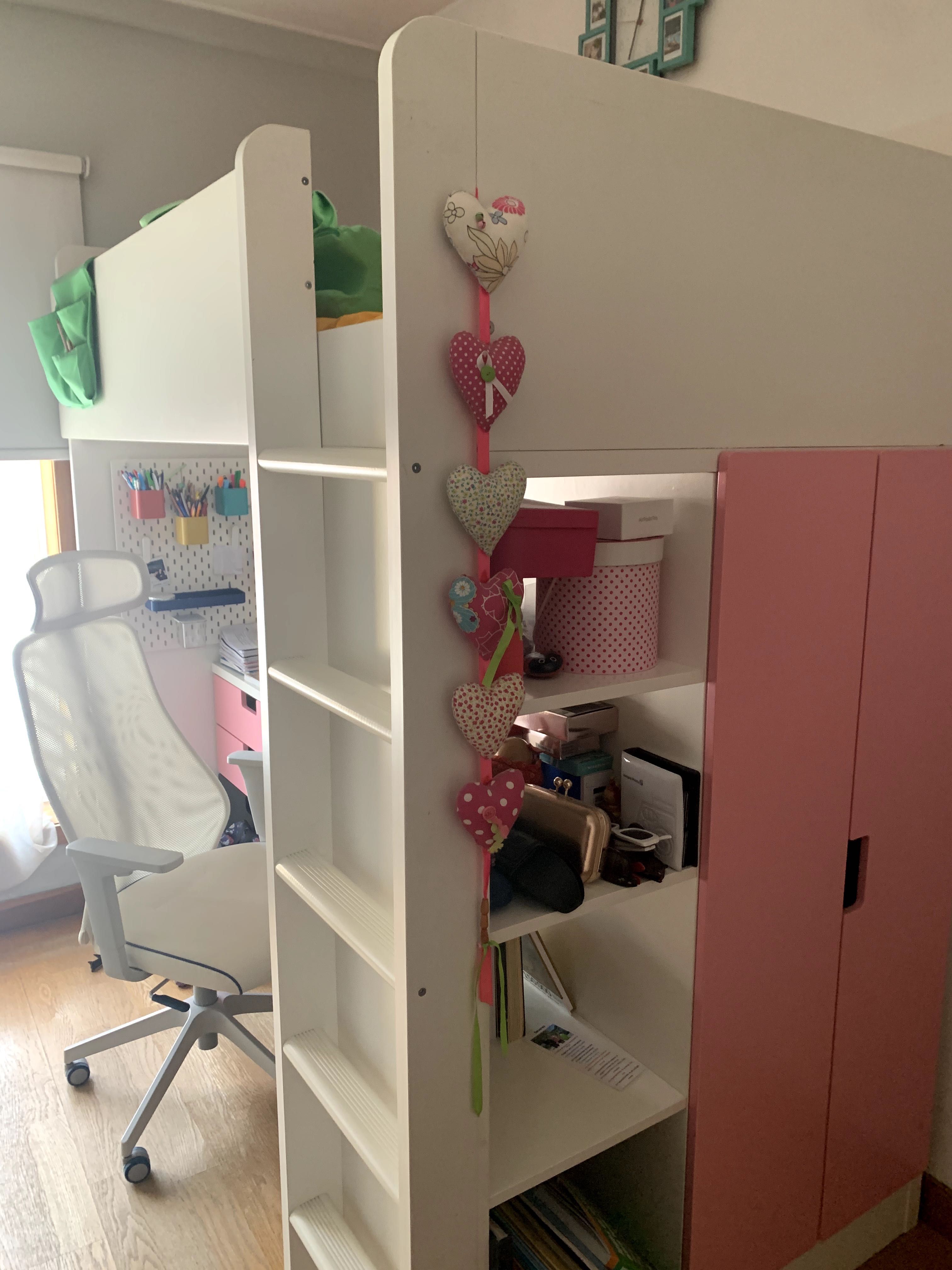Cama criança/jovem alta, rosa e branca, smastad ikea
