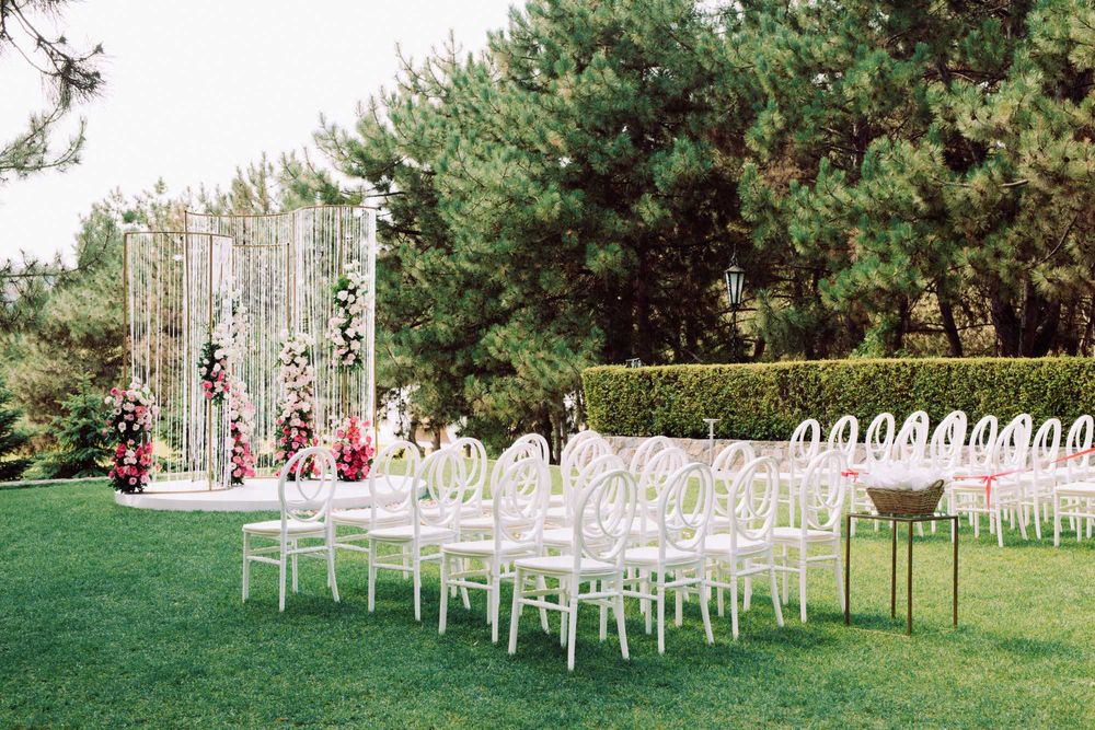 Прокат, аренда стульев, столов, шатров