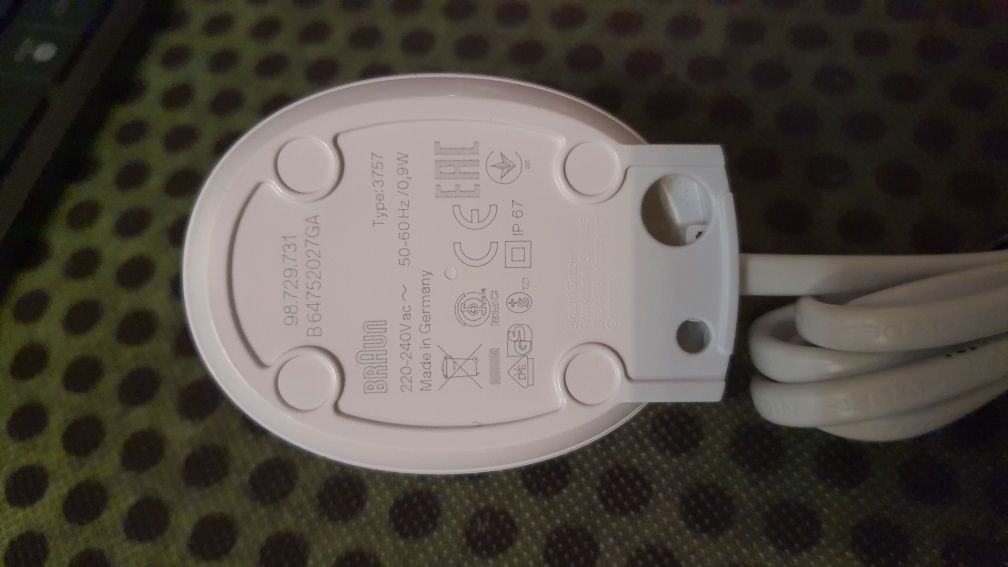 Зарядний пристрій для зубної щітки Braun type:3757
