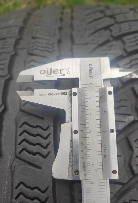 4 Opony zimowe Nokian WRA4 255/40R19 100V XL 5,7 mm Audi