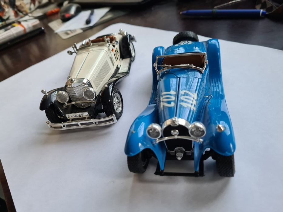 Zestaw modeli kolekcjonerskich Bburago 1:24 (Mercedes-Benz SSK + Bugat
