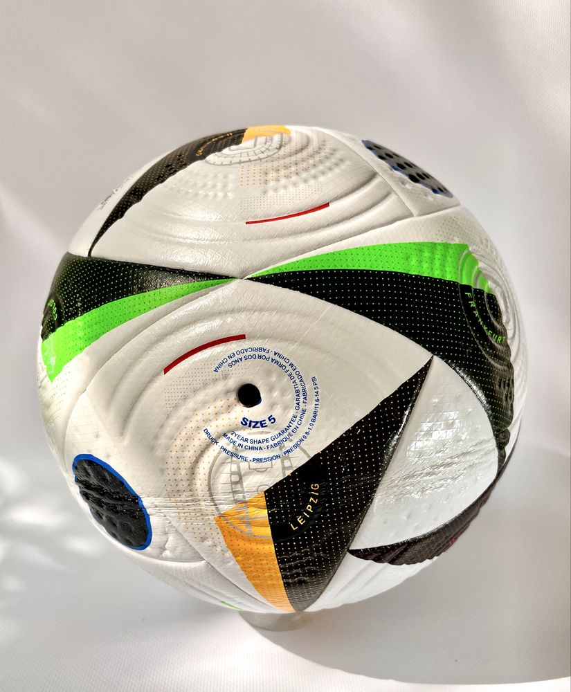 Мʼяч Футбольний EURO 2024. Розмір 5. Термошов.
