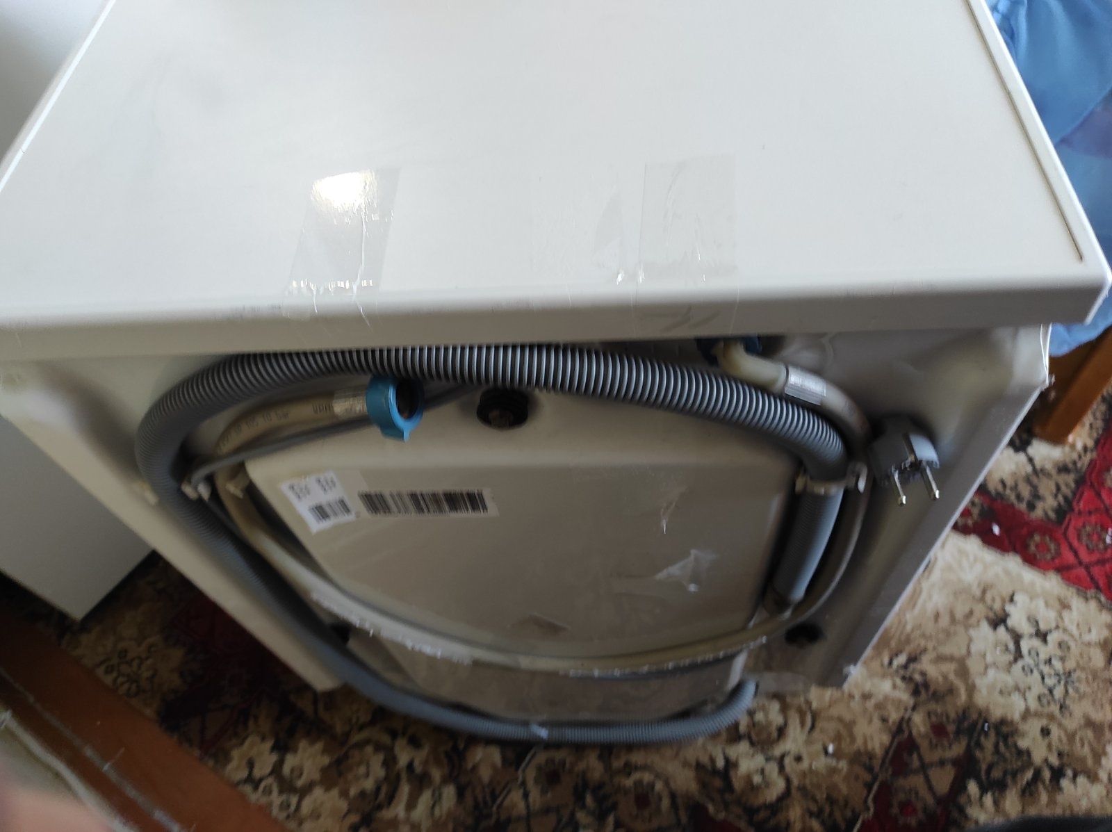 Пральна машина Electrolux EWS1046