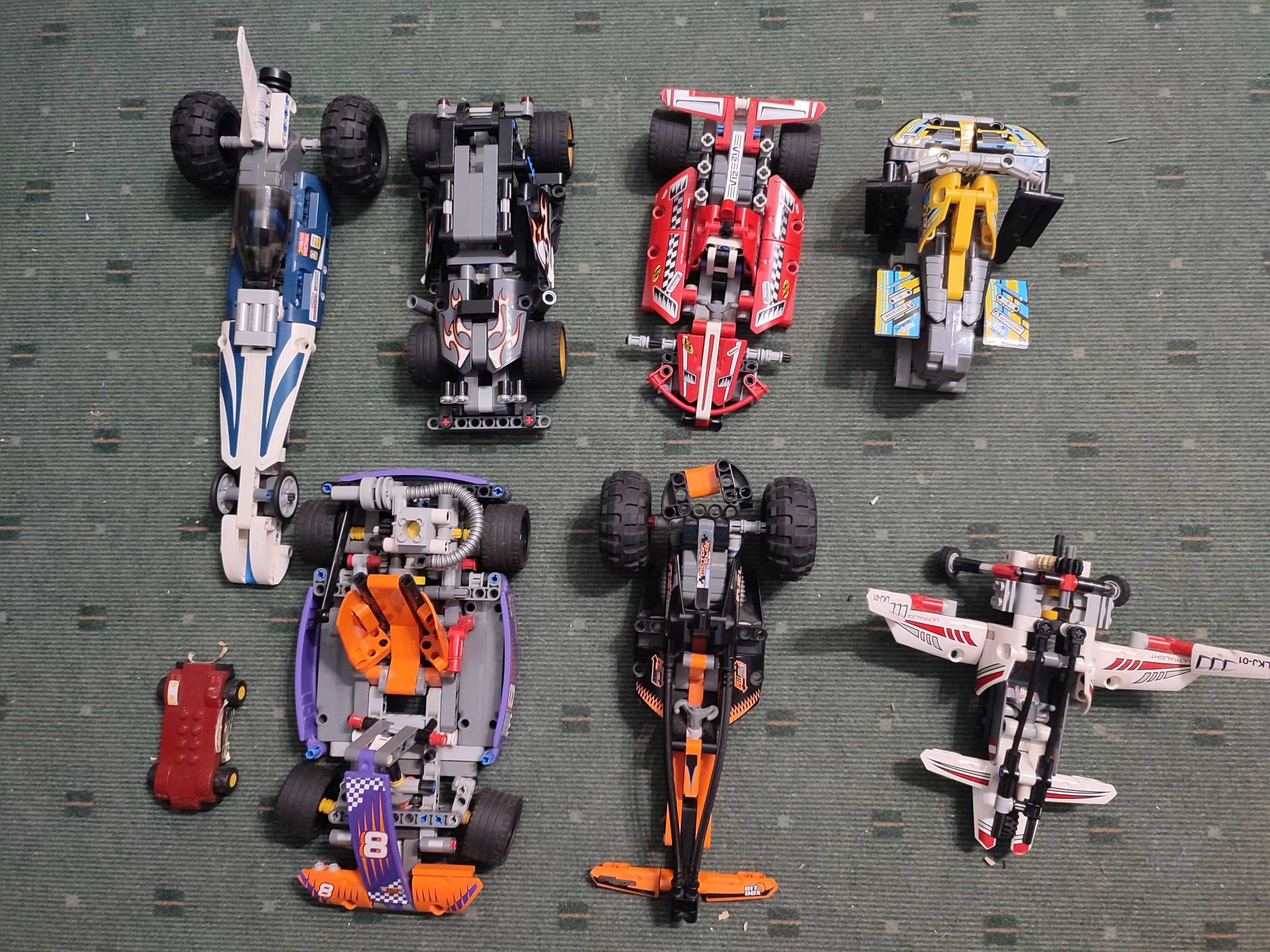 Lote com 7 Carros da Lego