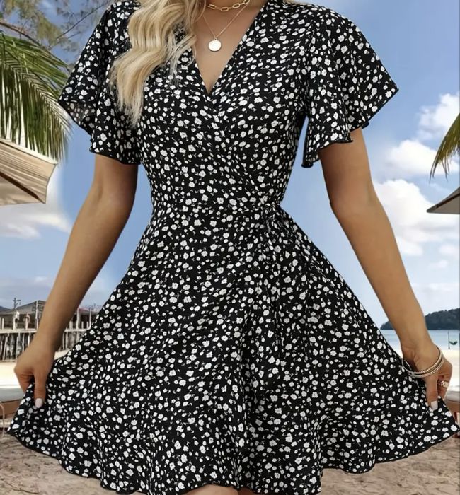 Літня сукня назапах