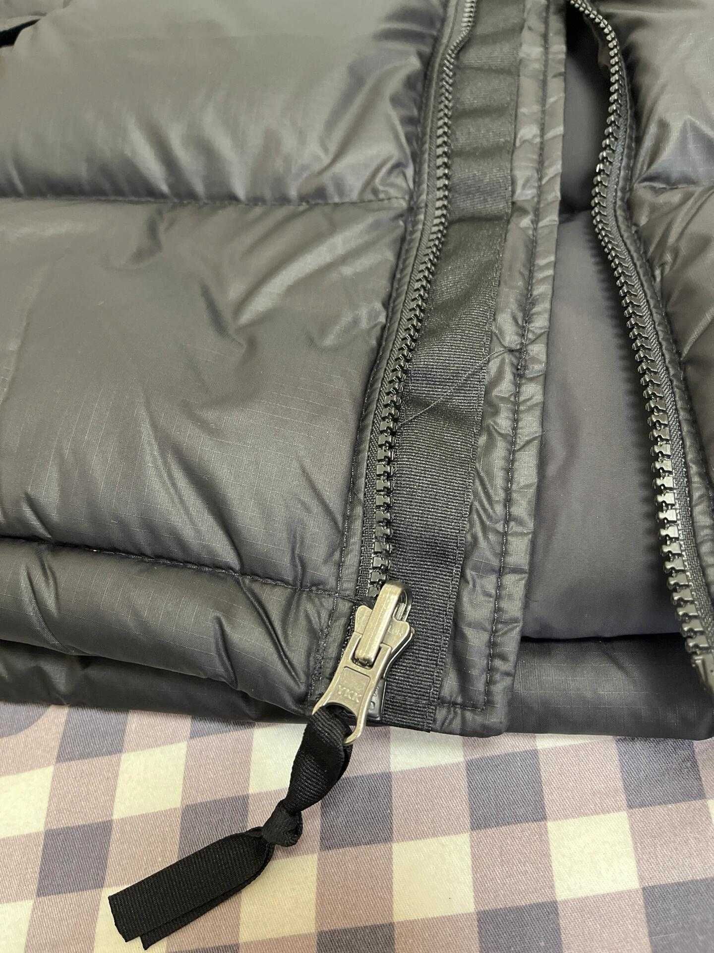 700 Fill Jacket Retro Nuptse Black US-M